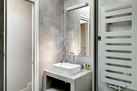 Inodoro Dúplex amueblado - 153.87m²  - 3 dormitorios - Arts et Métiers - París